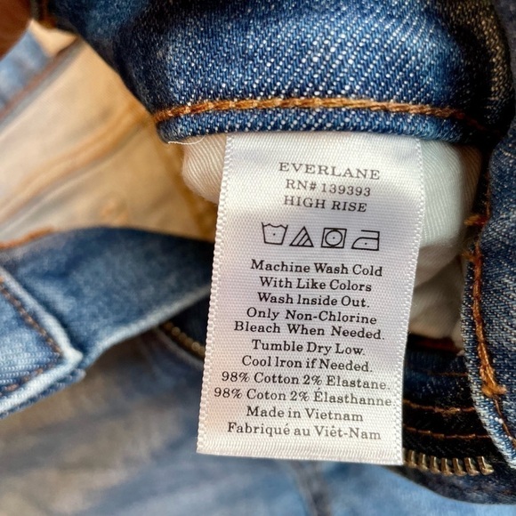 Everlane Mid-Rise Skinny Jean | Size 26 - Picture 9 of 9